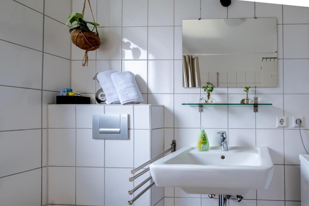 Studio Fayence - Emma, Netflix, Wifi, Workspace Karlsruhe Esterno foto